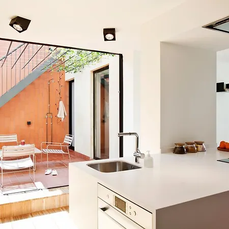 Destinationbcn Urgell Barcelone
