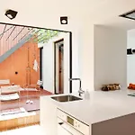 Destinationbcn Urgell Barselona